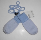 Babyfäustling mit Nackenband und Umschlag 0 bis ca. 3 Jahre in hellblau von Ergora